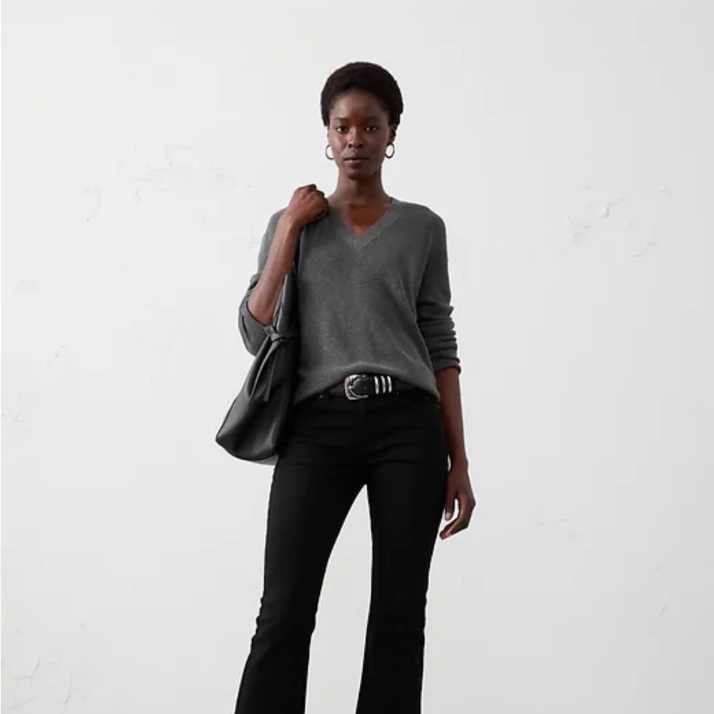 Banana Republic mid rise bootcut jeans in black